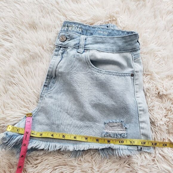 REWASH distressed frayed hem cutoff shorts size 11 - Picture 7 of 12